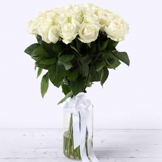 Long white roses 70 cm (variable quantity of flowers)