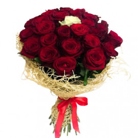 Rožu pušķis Vienīgā 50 cm (27 rozes)