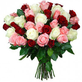 51 красная, белая и розовая роза 50 см