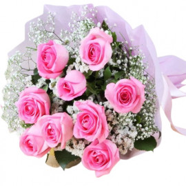 Rozā rožu pušķis ar plīvurpuķi 50 cm